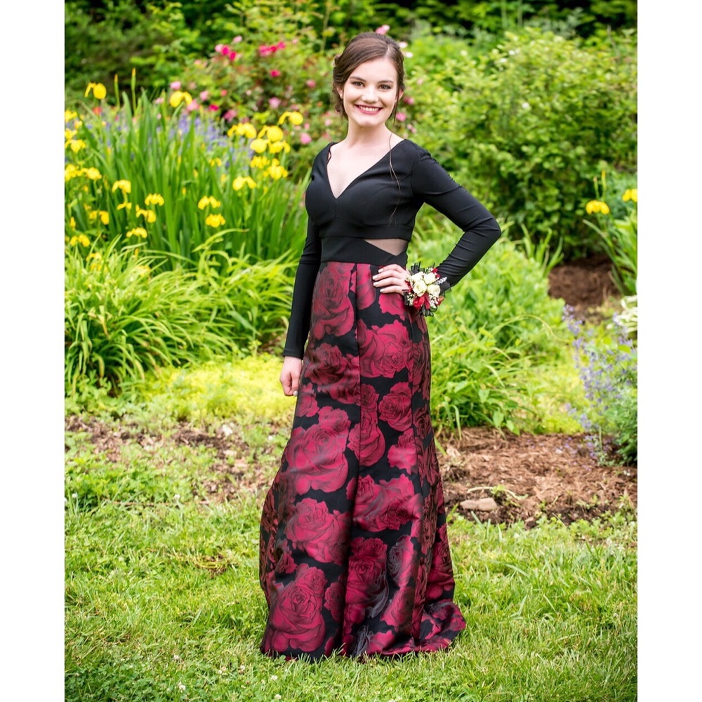 Long sleeve black and maroon floral prom dress!!
